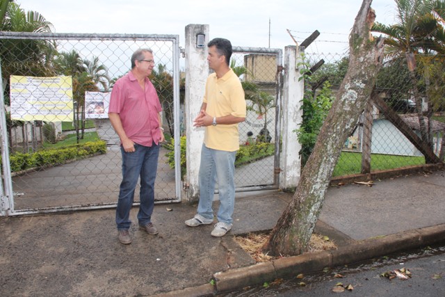 Jair Martineli e Yashuda vistoriam obras do OP 