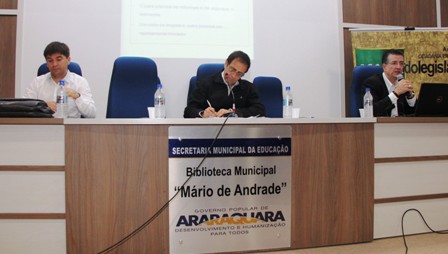 Balanços e Cenários Políticos na Escola do Legislativo