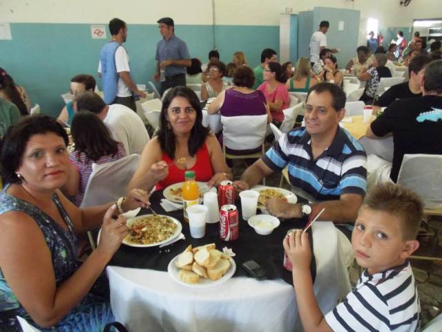 Adilson Vital na Paróquia São Pedro e Santa Luiza