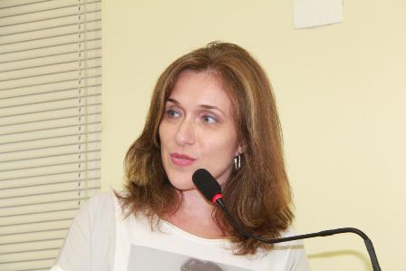 Juliana Damus destaca saúde e meio ambiente em prestação de contas
