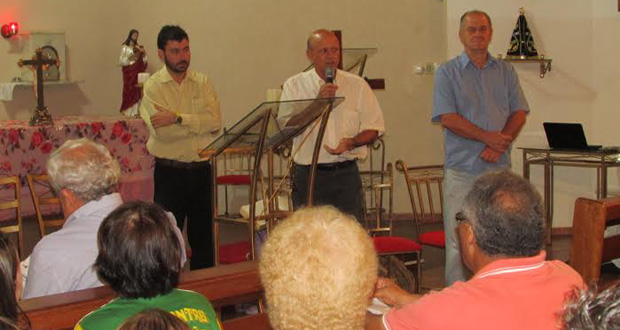 Chediek reúne moradores e autoridades no Jardim Santa Terezinha