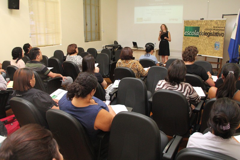 Teorias organizacionais é tema do curso da Escola do Legislativo