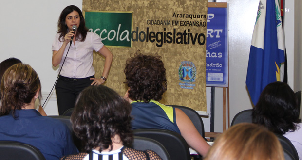 Escola do Legislativo debate Teorias Organizacionais e Administração Pública