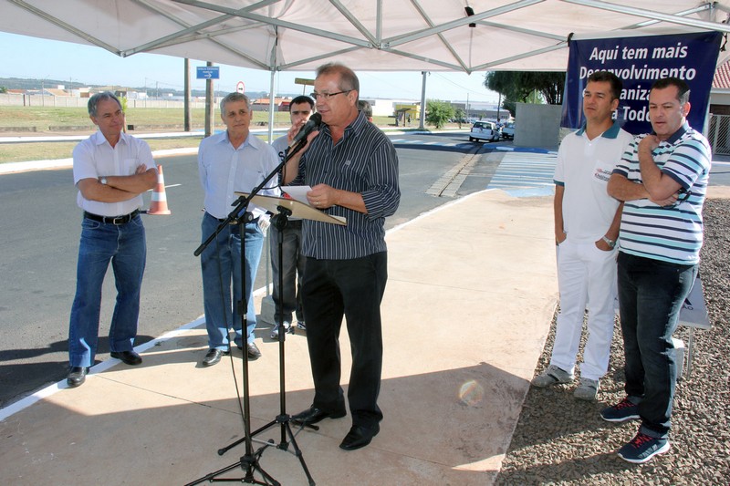 Vereadores participam da inauguração de Complexo Viário no Jardim Imperador