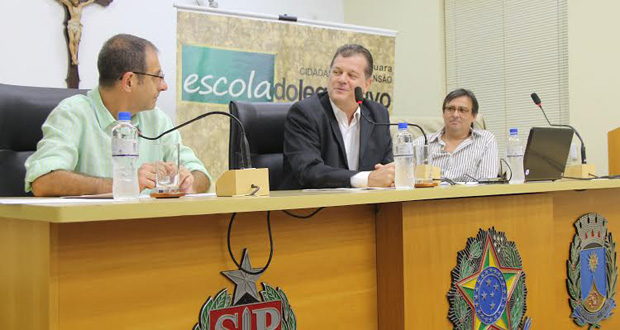 Saúde pública e Poder Legislativo foram temas da mesa redonda da Semana Rodolpho Telarolli