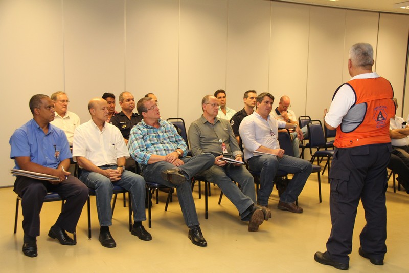 Chediek participa de reunião sobre implantação de sistema de monitoramento climático