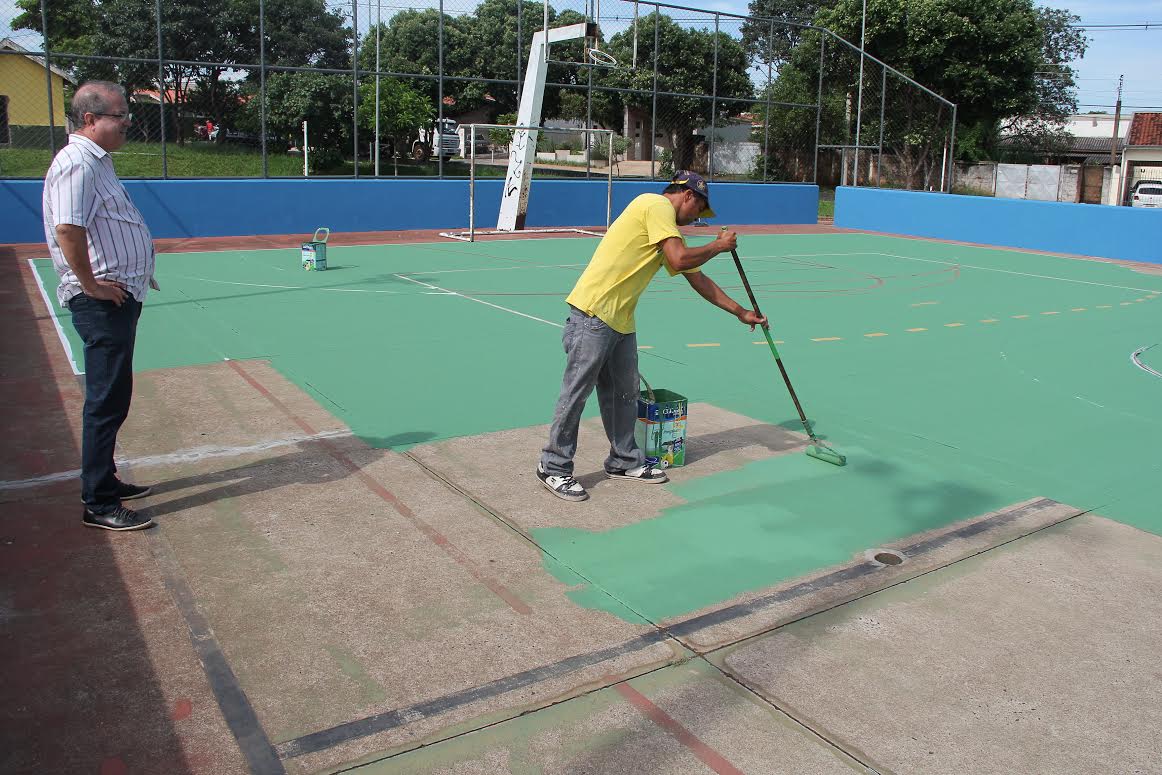 Jair Martineli: avança obra de revitalização de área de lazer do Jardim Imperador
