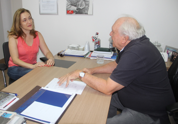 Juliana Damus busca verbas para investir na Santa Casa e nas vias públicas da cidade