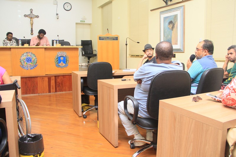 Responsabilidade cultural-política para enfrentamento ao racismo é tema de debate na Câmara