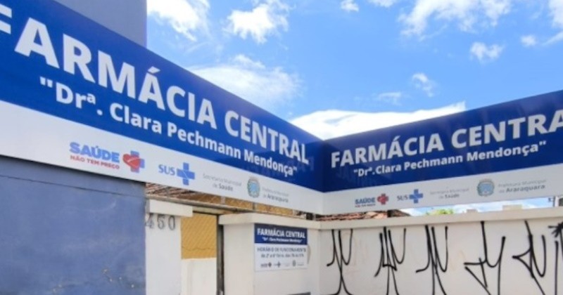 1753494558890-600